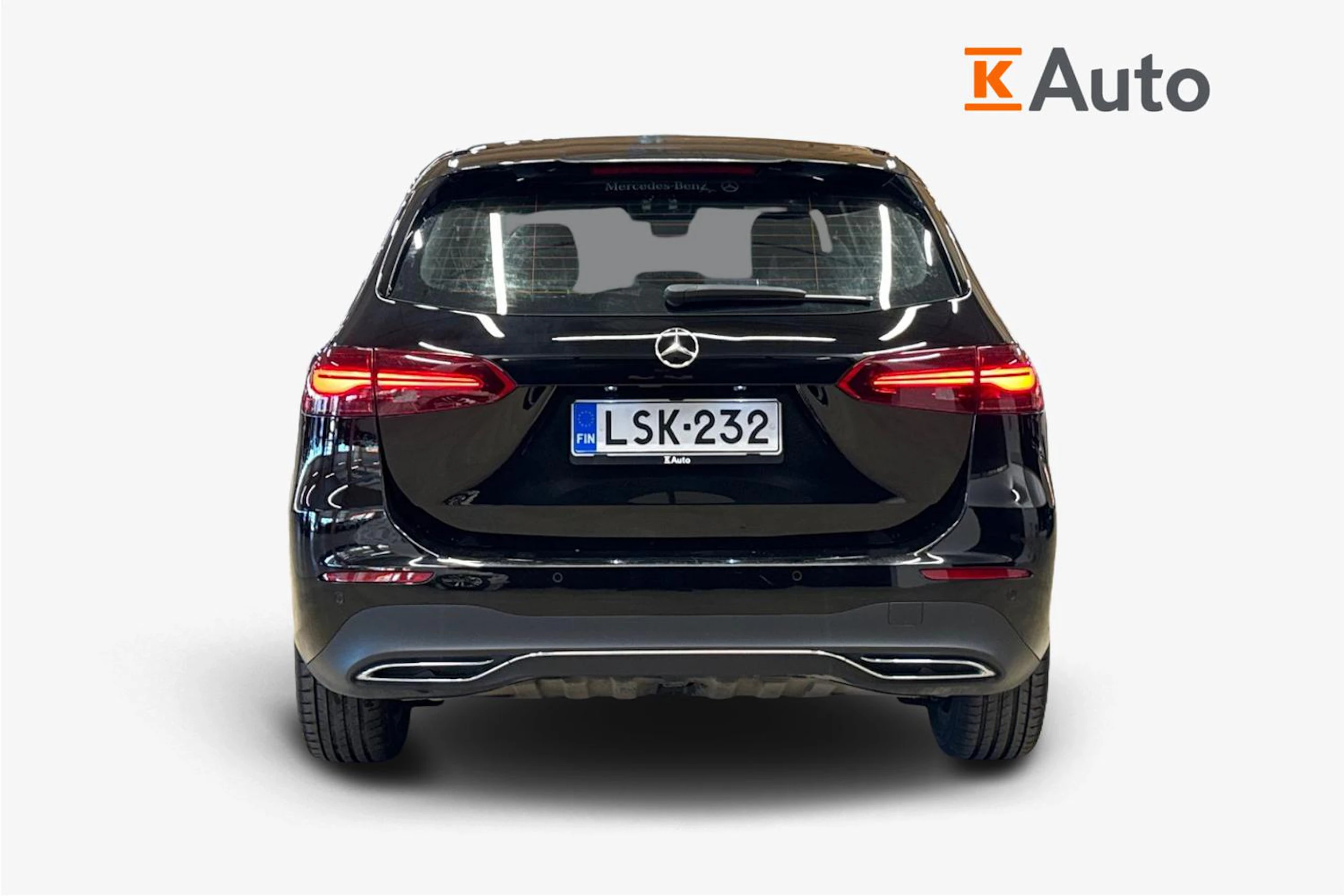 musta Mercedes-Benz B 2023 kuva 3.