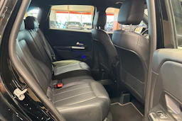 musta Mercedes-Benz B 2023 kuva 12.