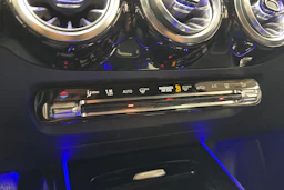 musta Mercedes-Benz B 2023 kuva 27.