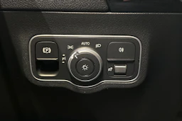 musta Mercedes-Benz B 2023 kuva 31.