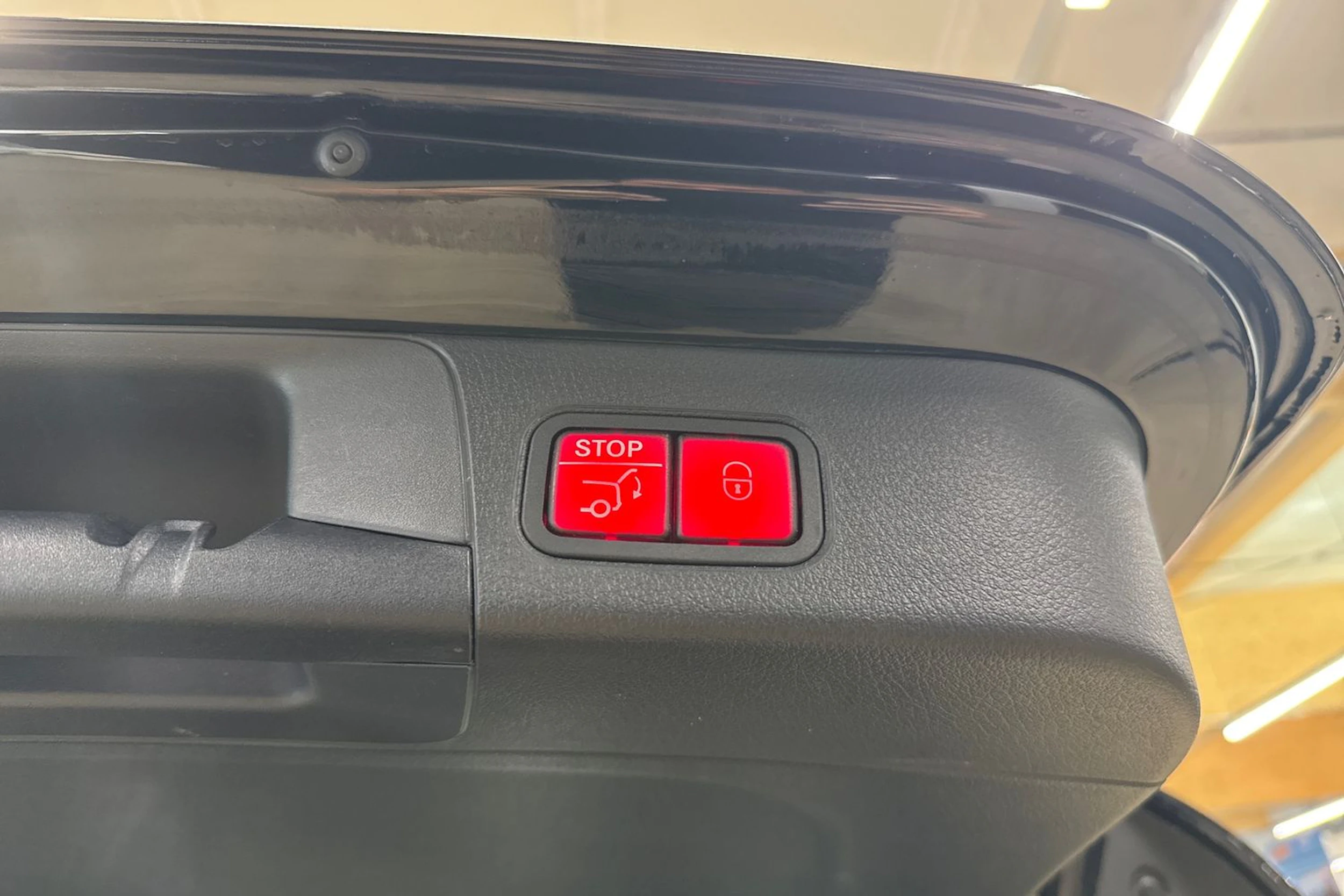 musta Mercedes-Benz B 2023 kuva 35.