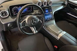 Valkoinen Mercedes-Benz C 180 2022 kuva 7.