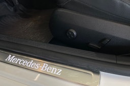 Valkoinen Mercedes-Benz C 180 2022 kuva 25.