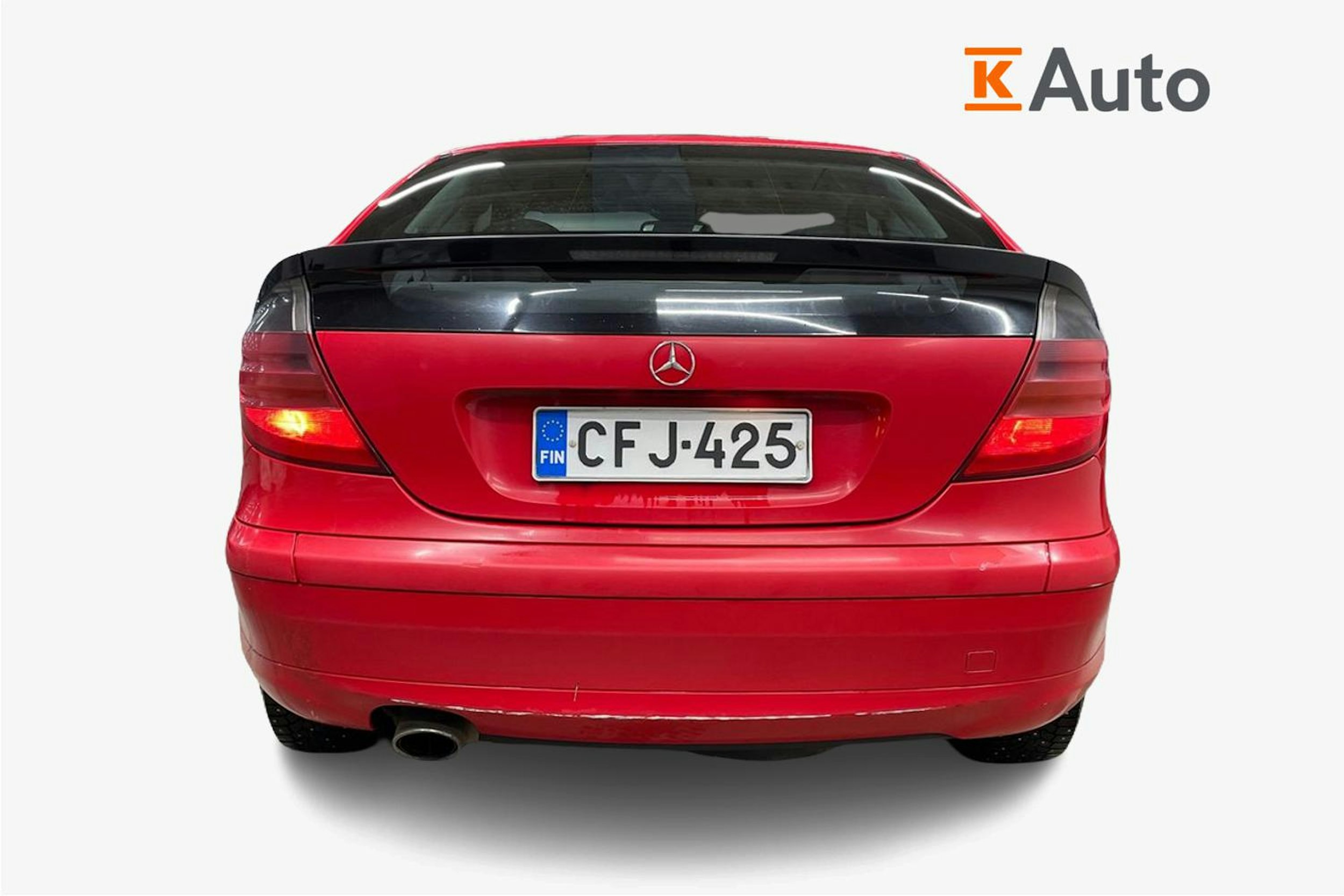 Punainen Mercedes-Benz C 2002 kuva 3.