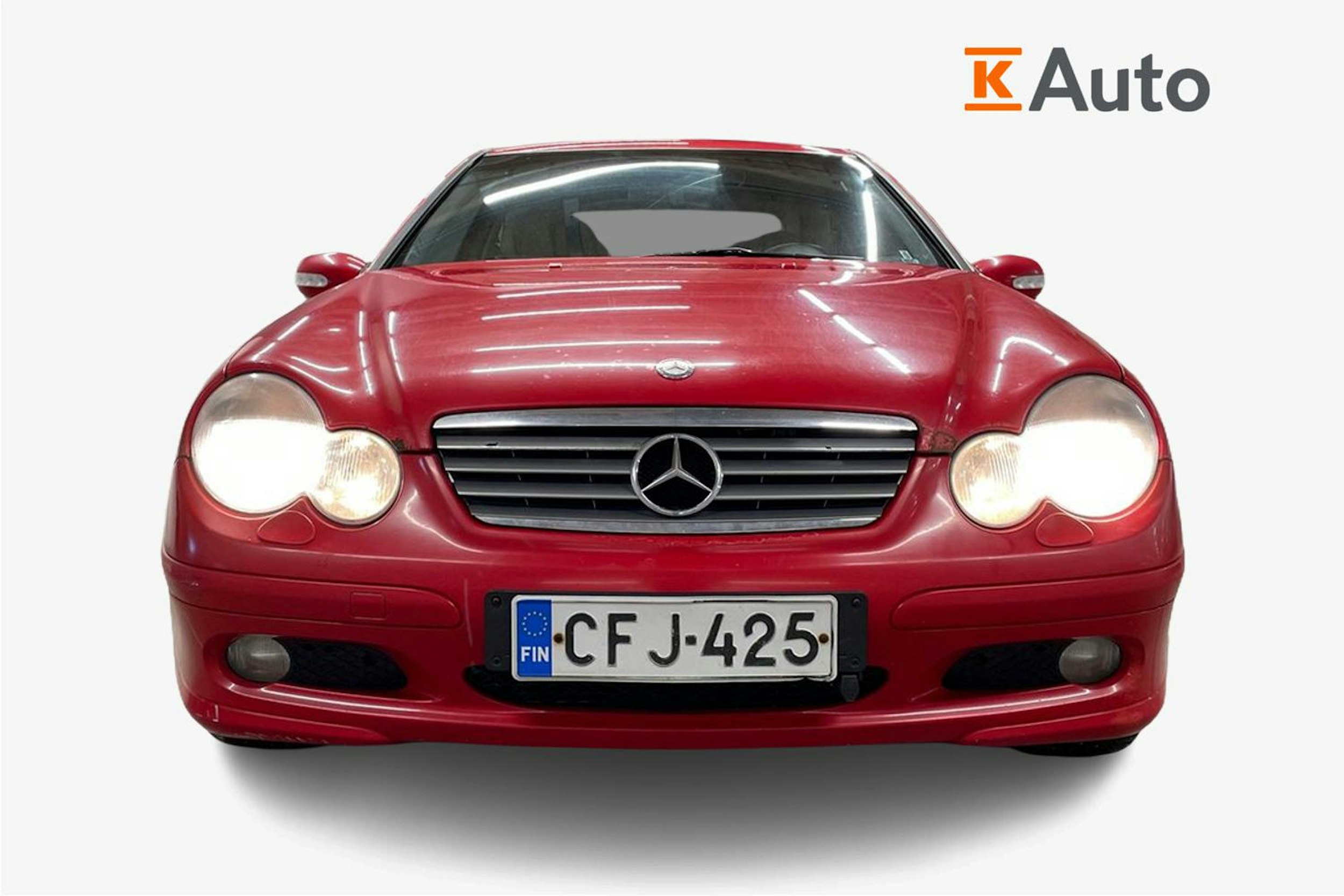 Punainen Mercedes-Benz C 2002 kuva 4.