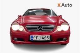 Punainen Mercedes-Benz C 2002 kuva 4.