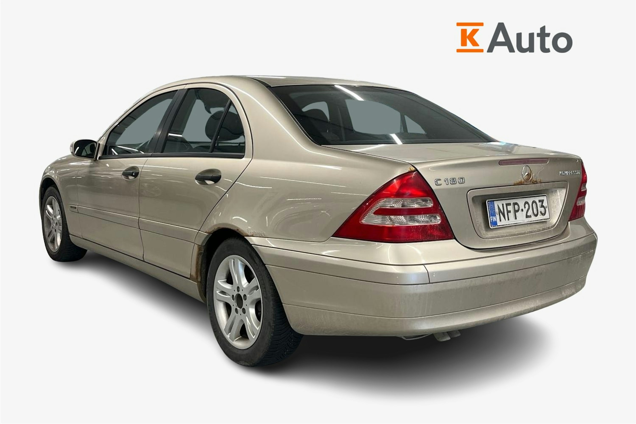 Harmaa Mercedes-Benz C 2003 kuva 2.