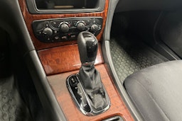 Harmaa Mercedes-Benz C 2003 kuva 22.