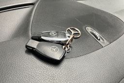 Harmaa Mercedes-Benz C 2003 kuva 33.