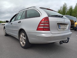 Harmaa Mercedes-Benz C 2004 kuva 16.