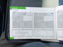 Harmaa Mercedes-Benz C 2004 kuva 28.