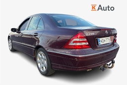 punainen Mercedes-Benz C 2005 kuva 2.
