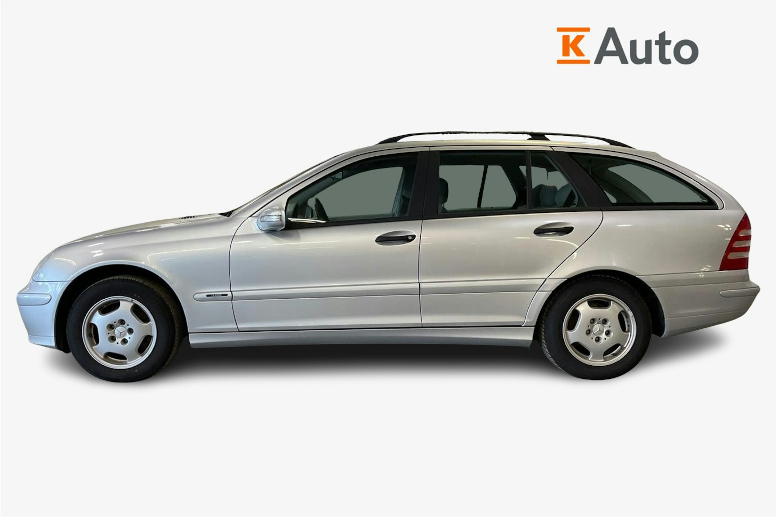 Harmaa Mercedes-Benz C 2005 kuva 6.