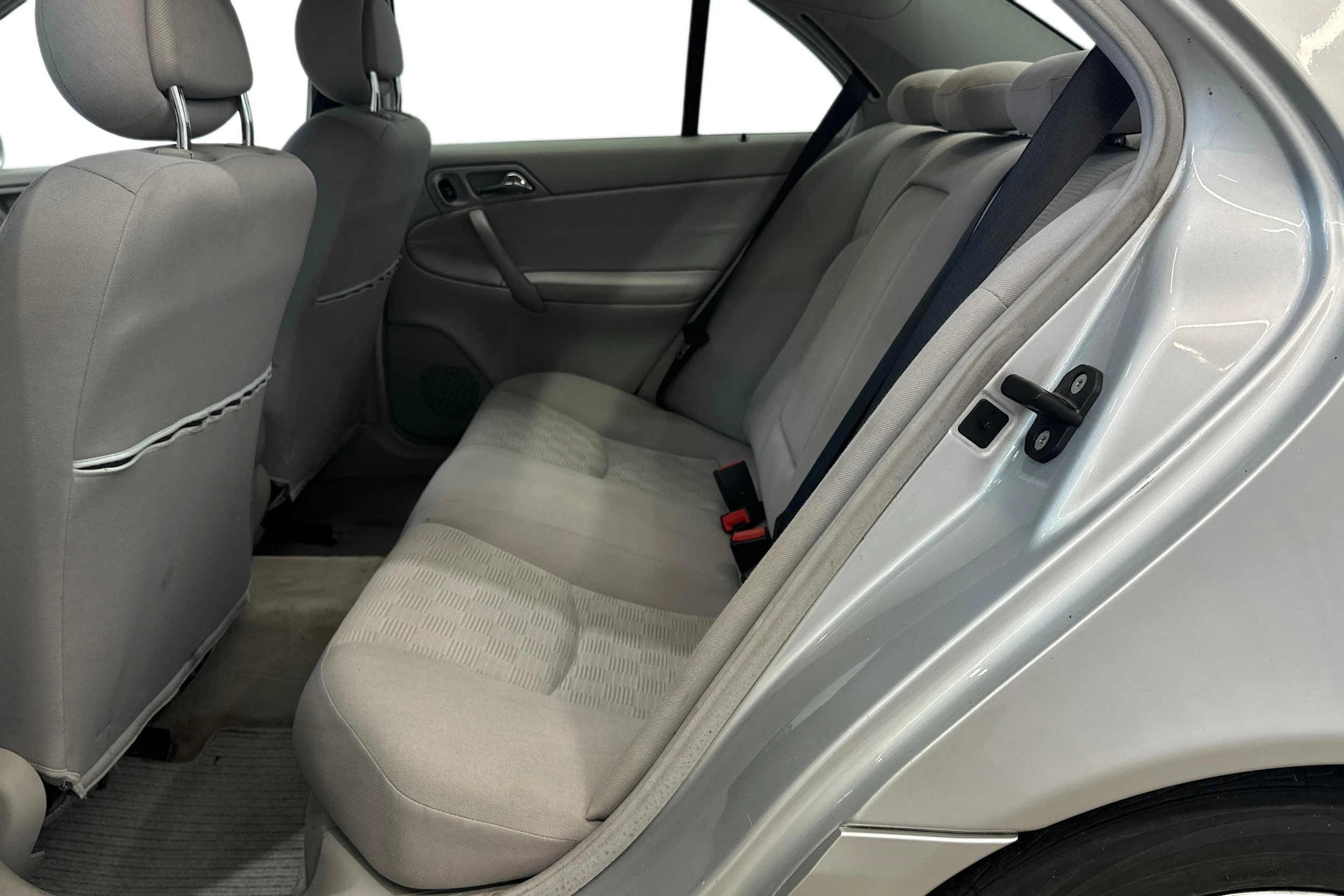 met. hopea Mercedes-Benz C 2005 kuva 9.