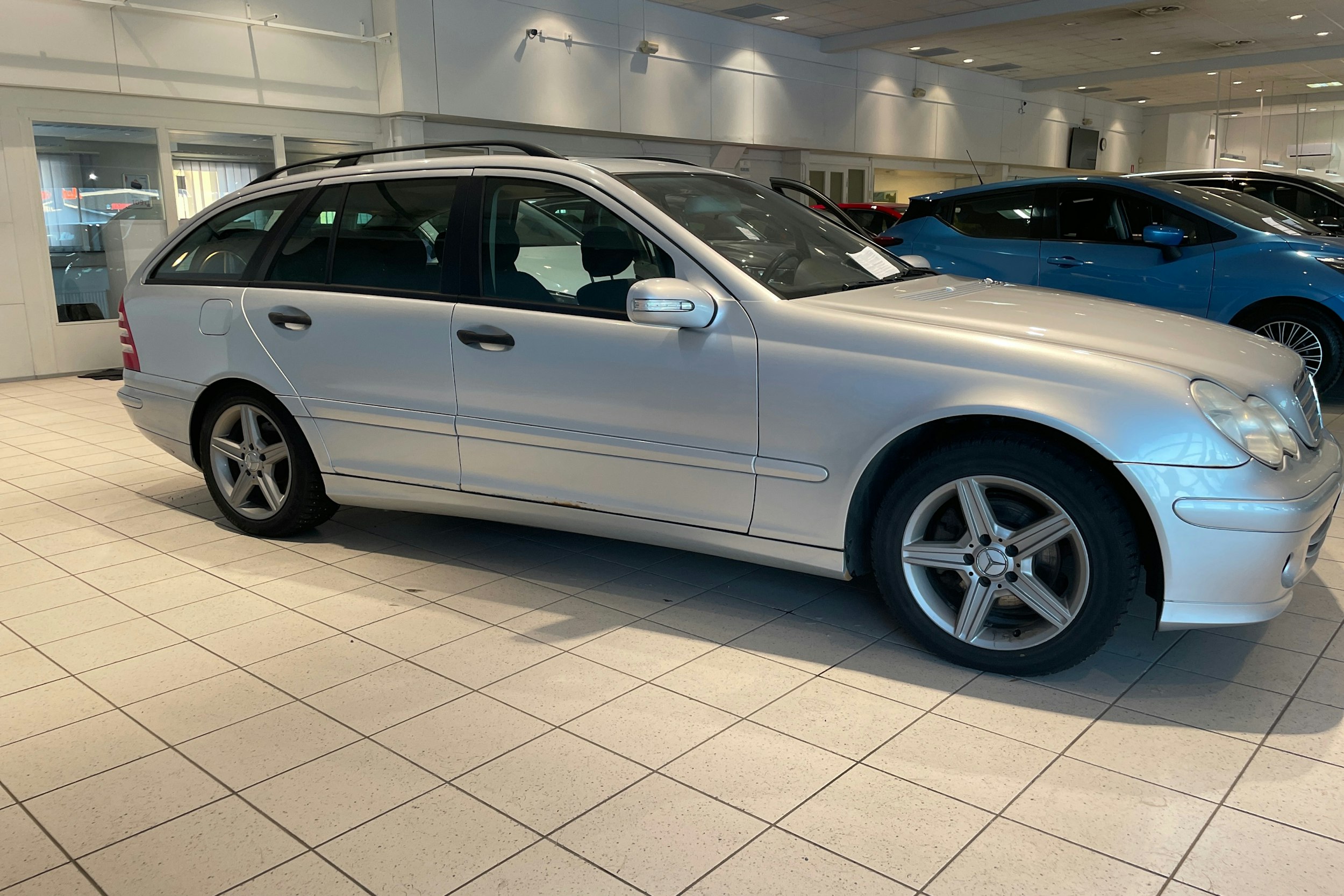 Hopea Mercedes-Benz C 2006 kuva 29.