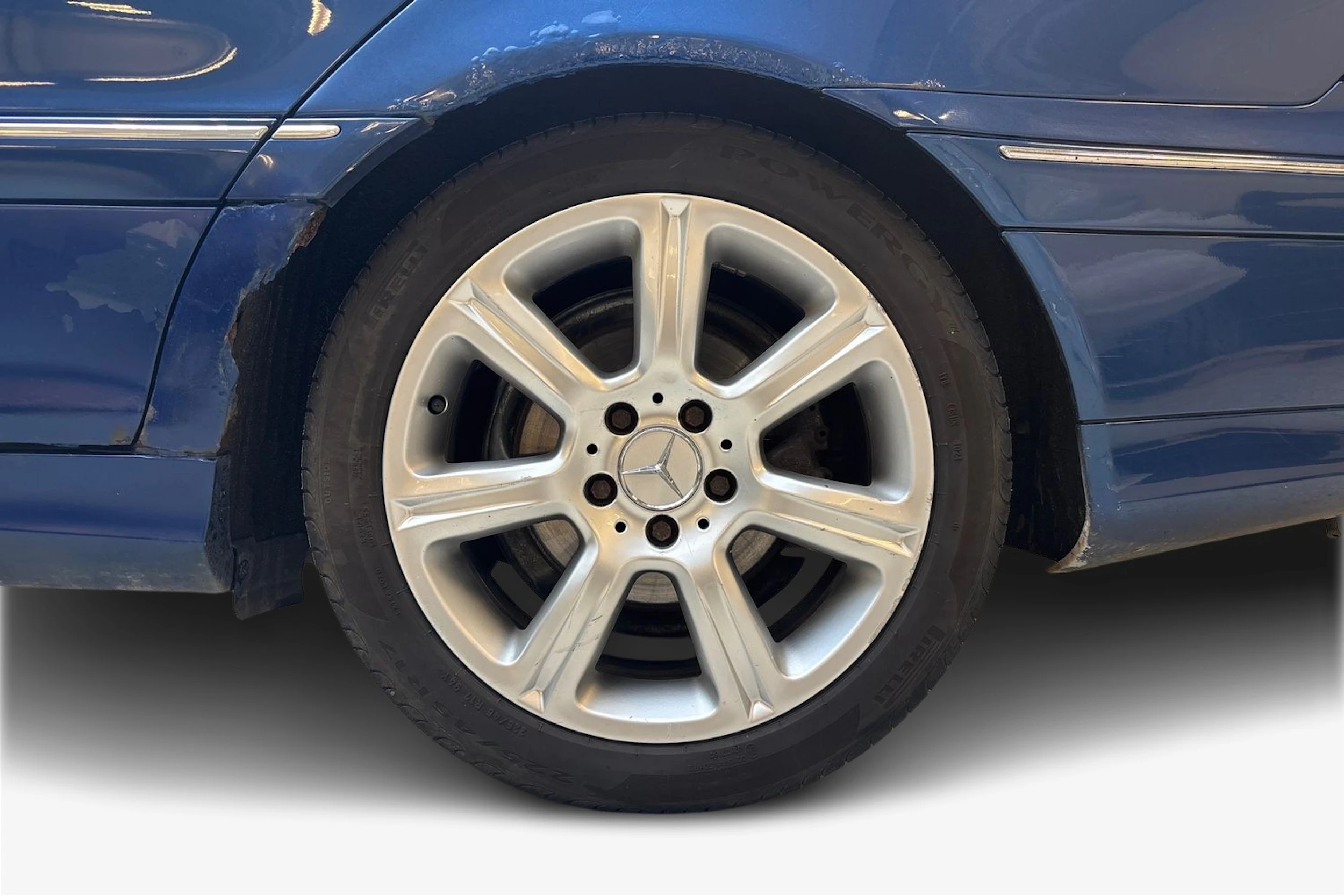 Sininen Mercedes-Benz C 2006 kuva 9.