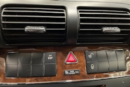 hopea Mercedes-Benz C 2007 kuva 24.