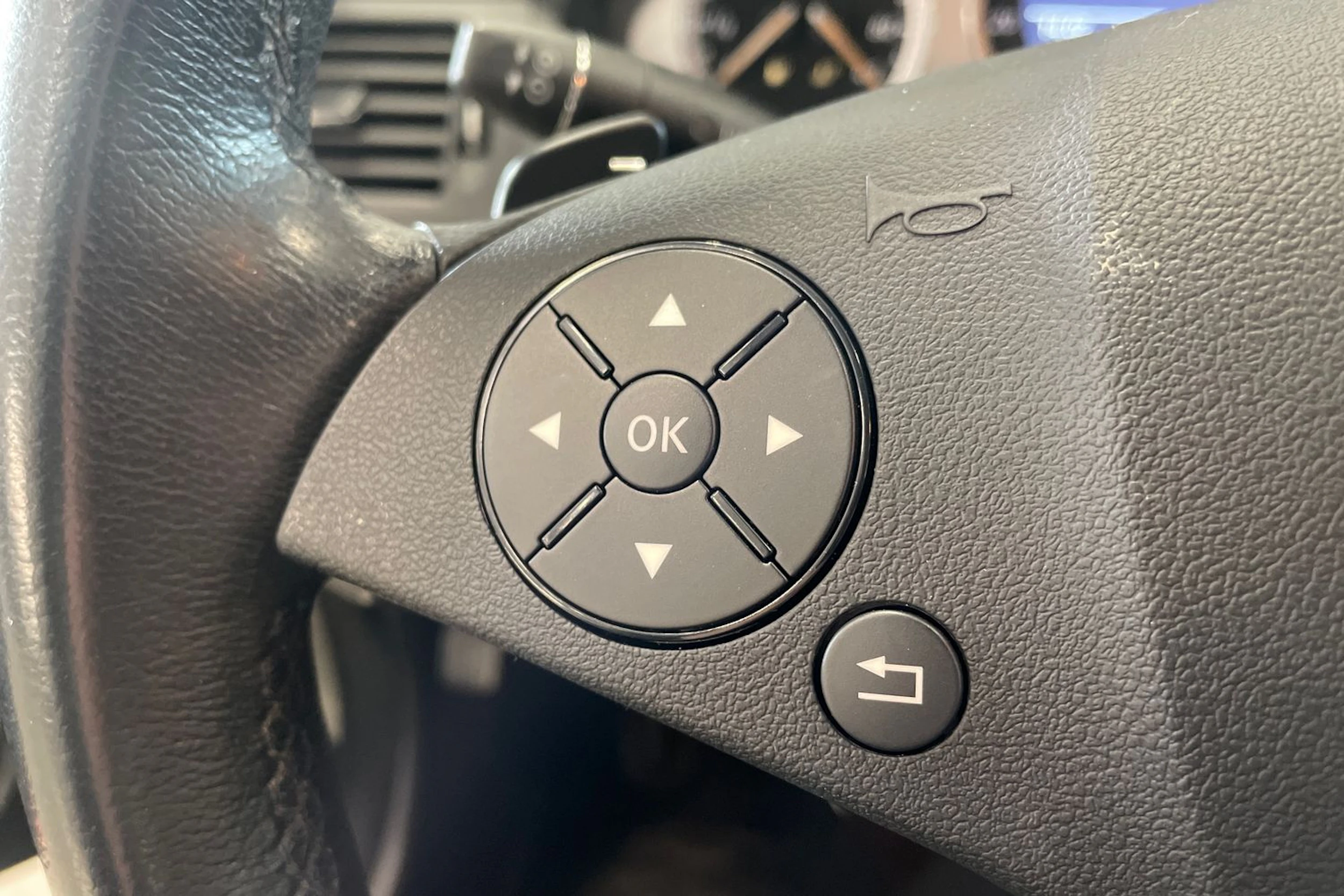 musta Mercedes-Benz C 2007 kuva 15.