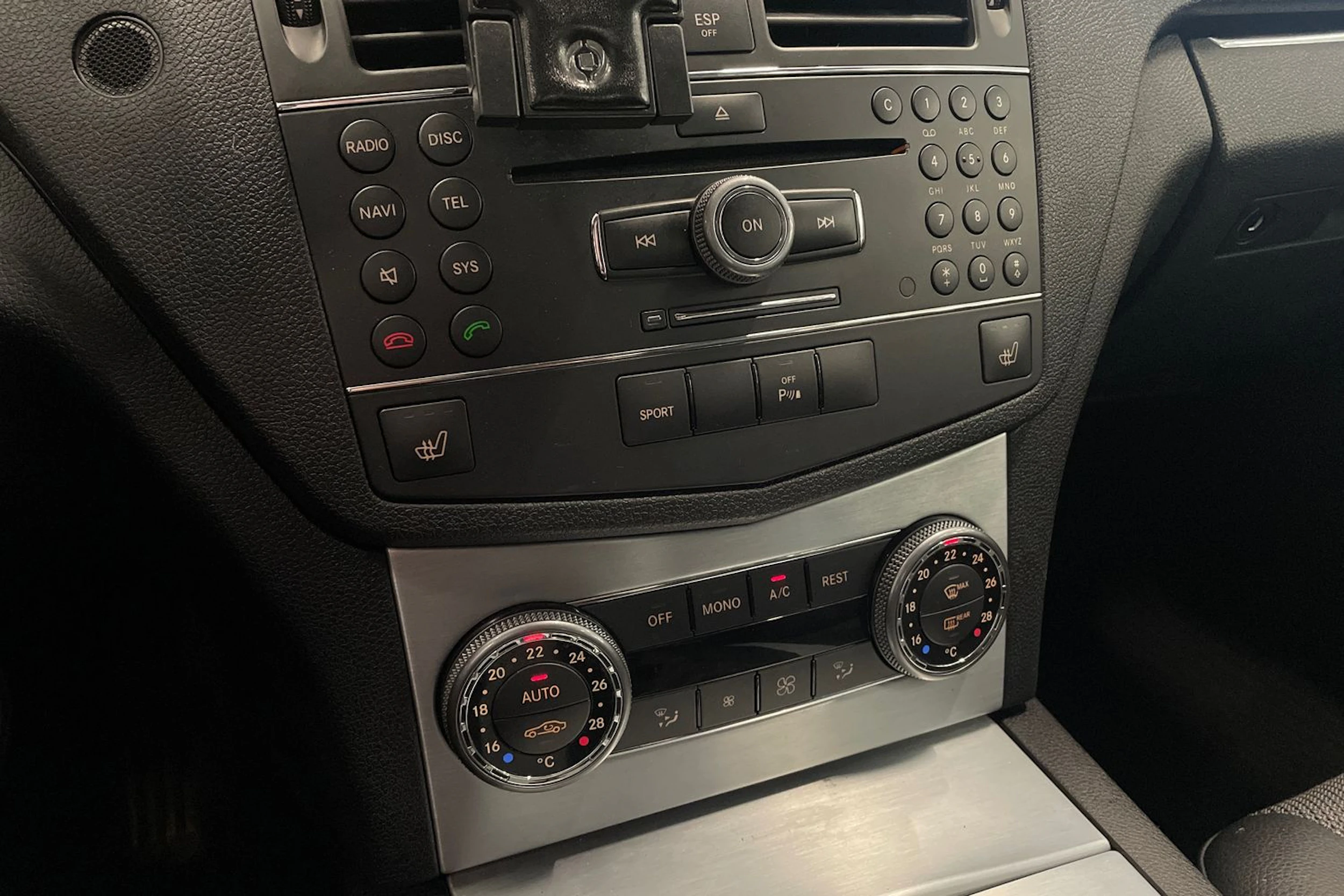 musta Mercedes-Benz C 2007 kuva 22.