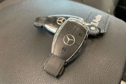 musta Mercedes-Benz C 2007 kuva 26.