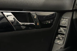 punainen Mercedes-Benz C 2008 kuva 16.