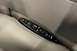 Harmaa Mercedes-Benz C 2008 kuva 19.