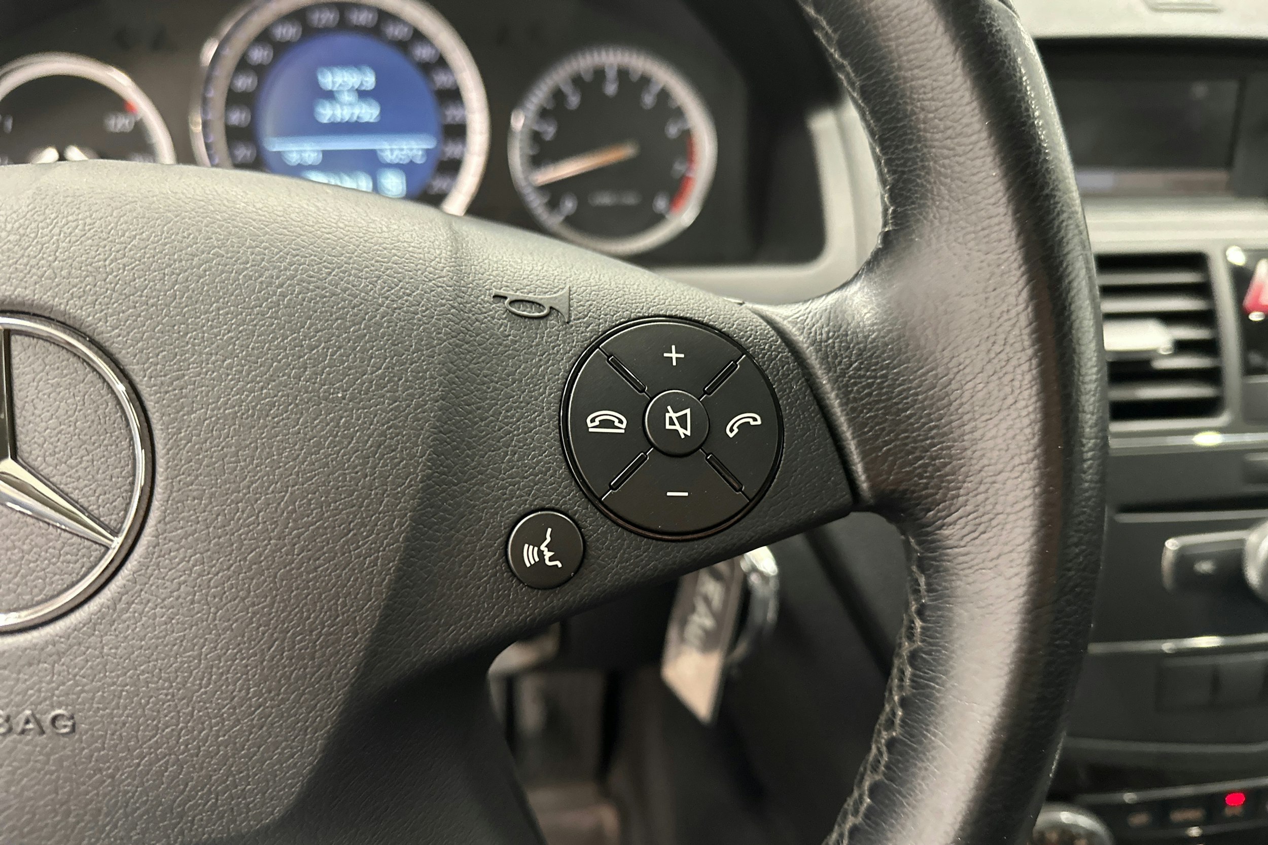 harmaa Mercedes-Benz C 2008 kuva 15.