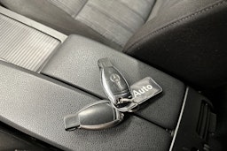 harmaa Mercedes-Benz C 2008 kuva 28.