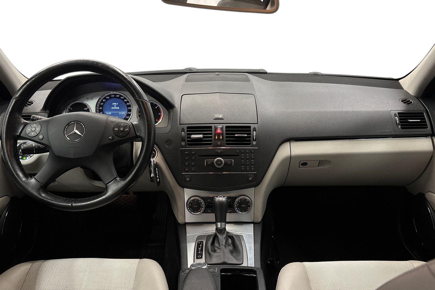 Mercedes-Benz C 200 CDI T A Business 2008, photo 7/22