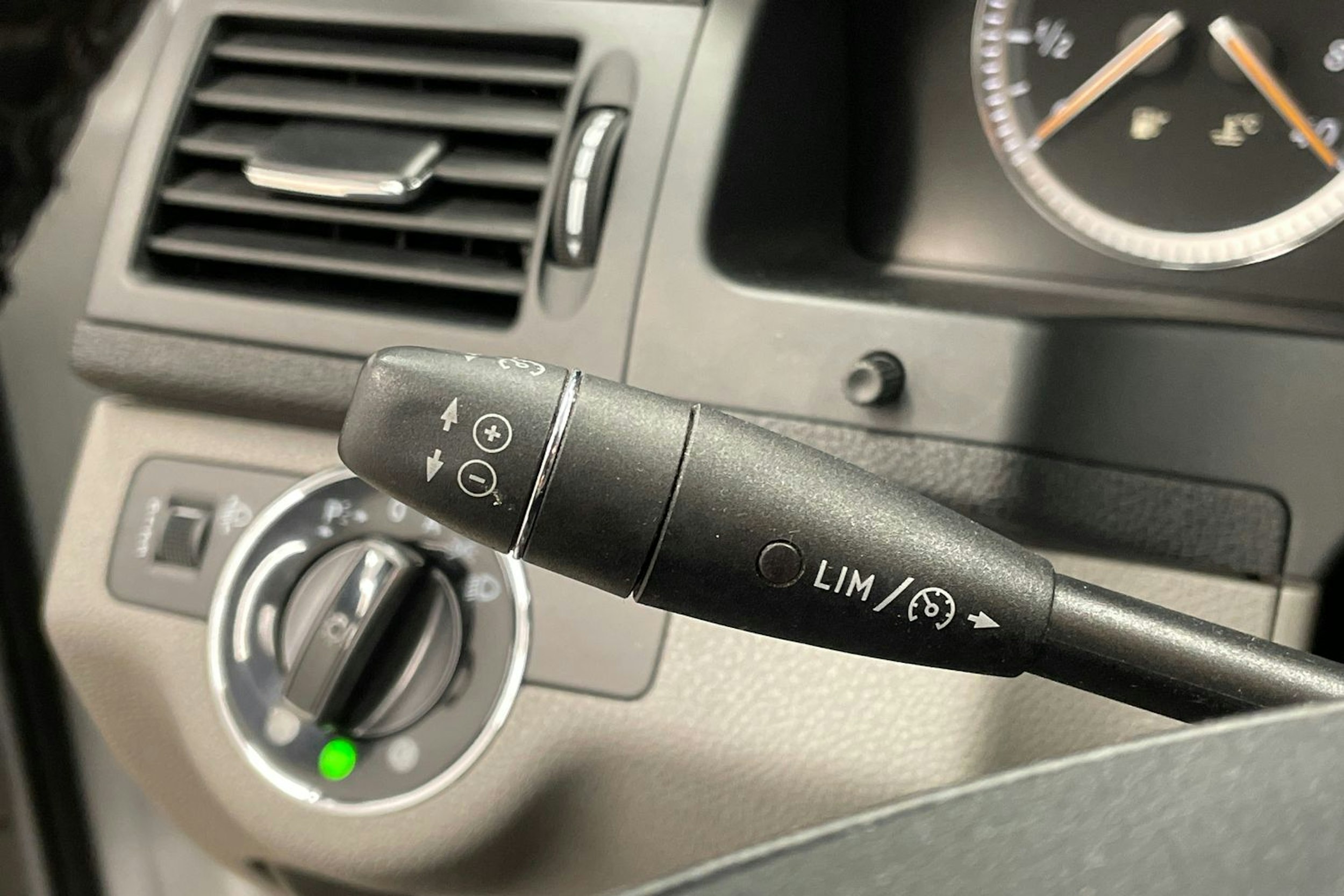 Hopea Mercedes-Benz C 2008 kuva 15.