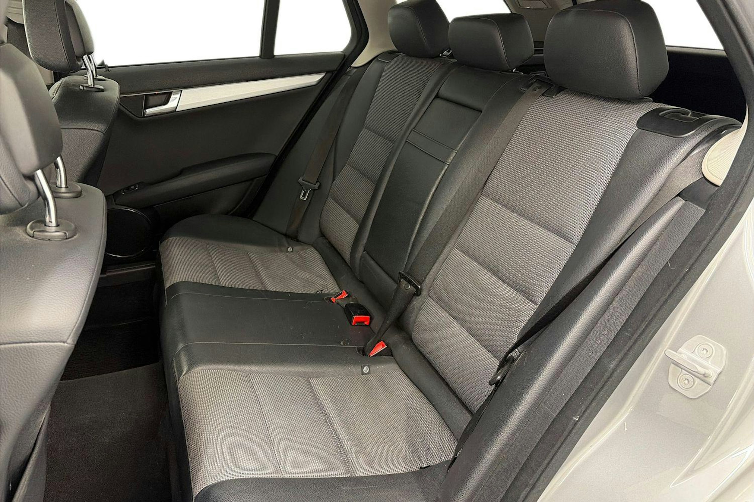 harmaa Mercedes-Benz C 2008 kuva 10.