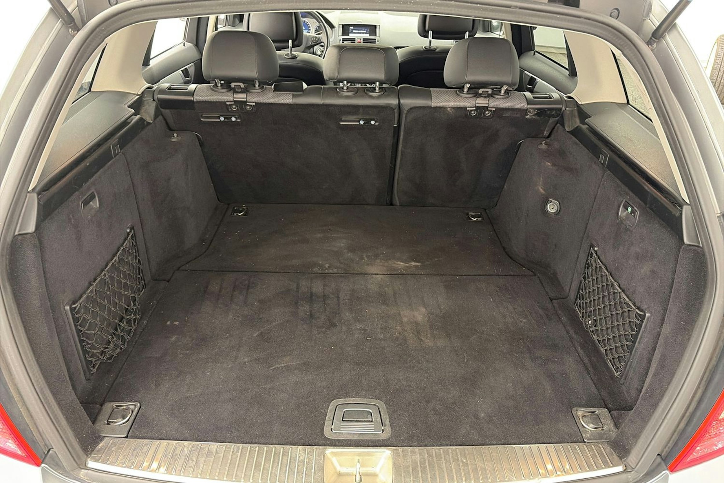 harmaa Mercedes-Benz C 2008 kuva 14.
