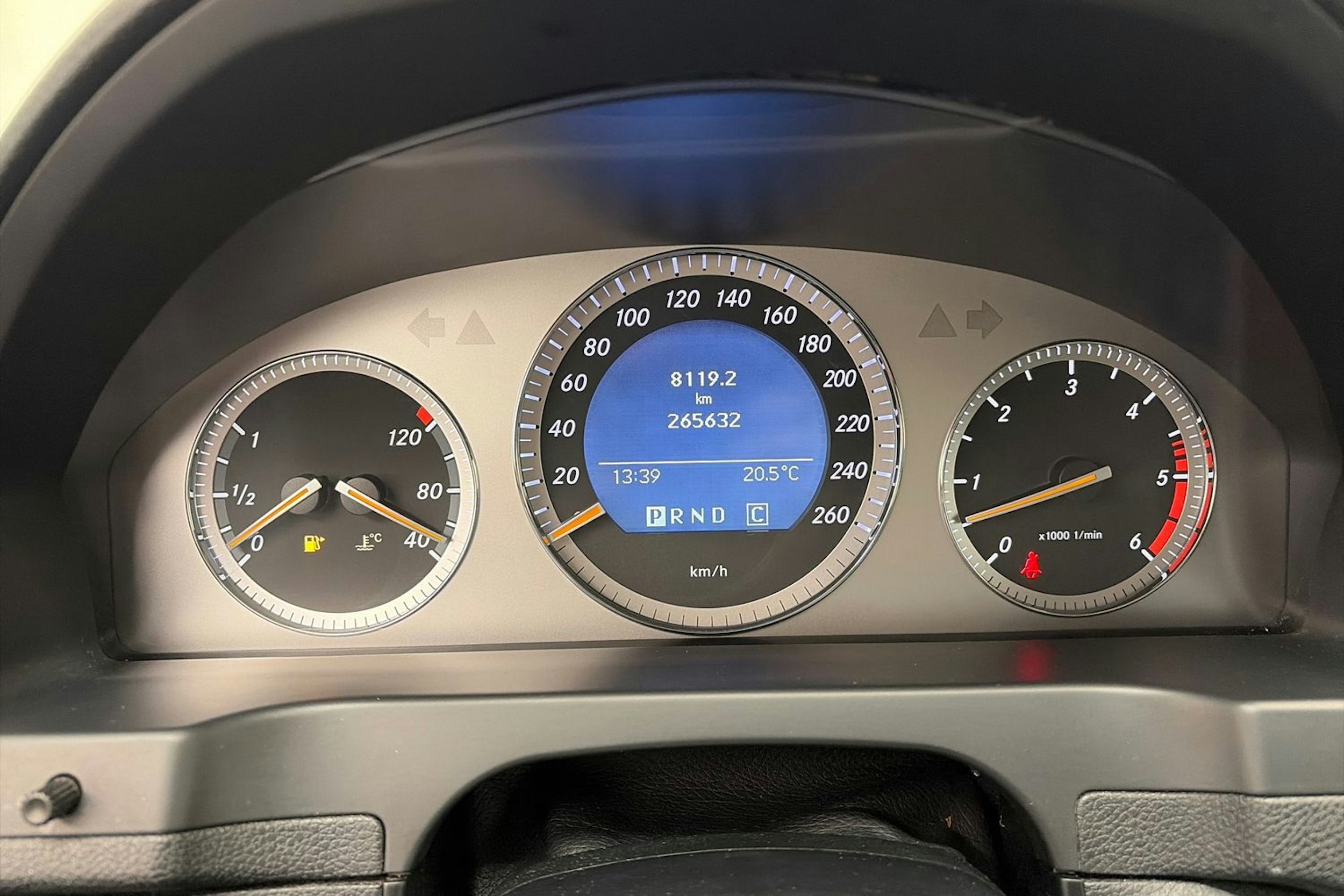 harmaa Mercedes-Benz C 2008 kuva 16.