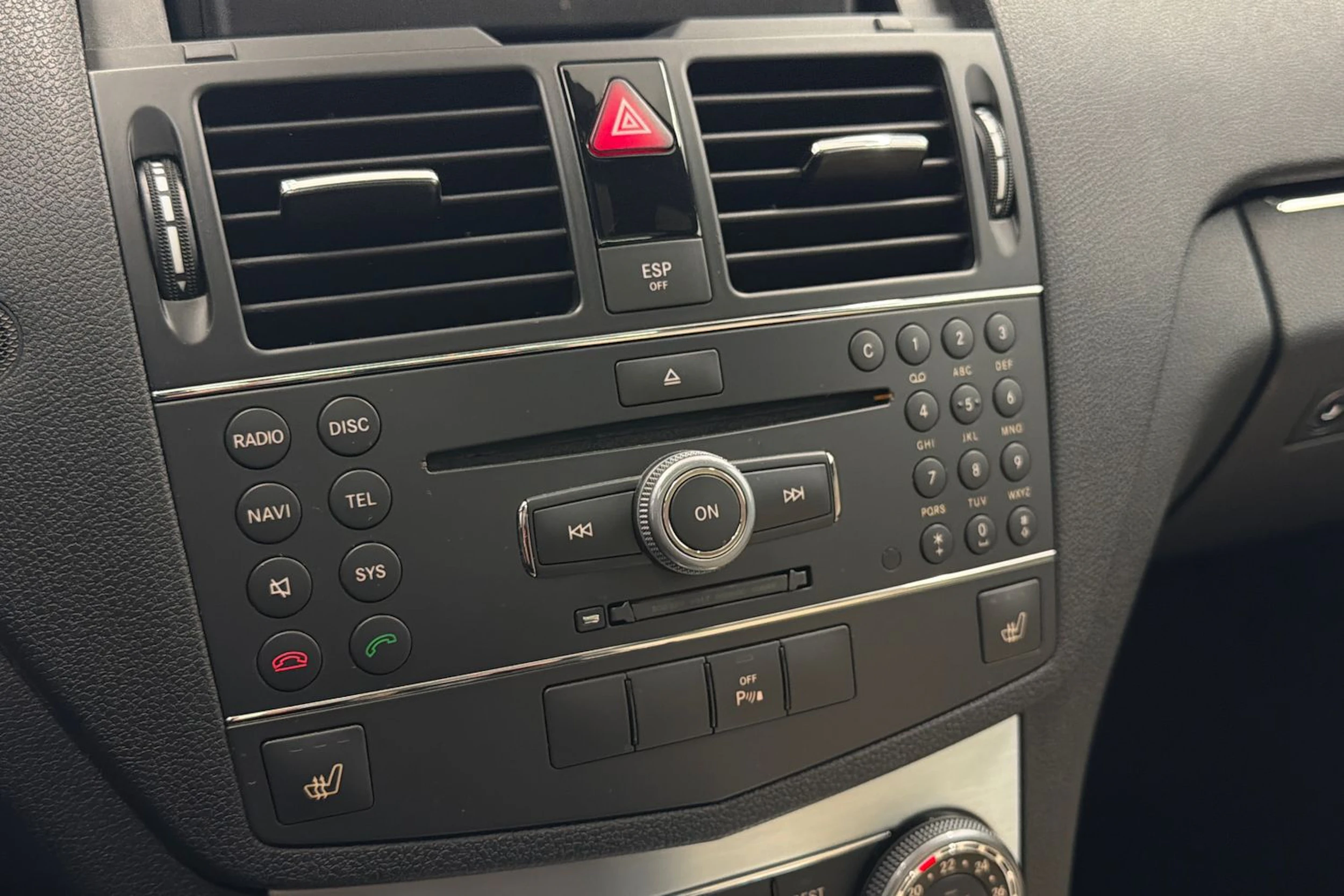 musta Mercedes-Benz C 2008 kuva 27.