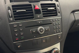 musta Mercedes-Benz C 2008 kuva 27.