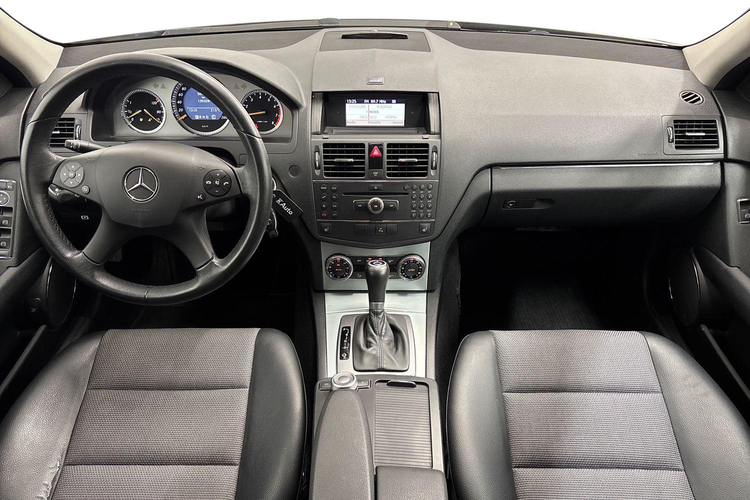 Mercedes-Benz C 2008, kuva 7/22