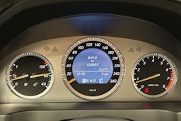 harmaa Mercedes-Benz C 2008 kuva 19.