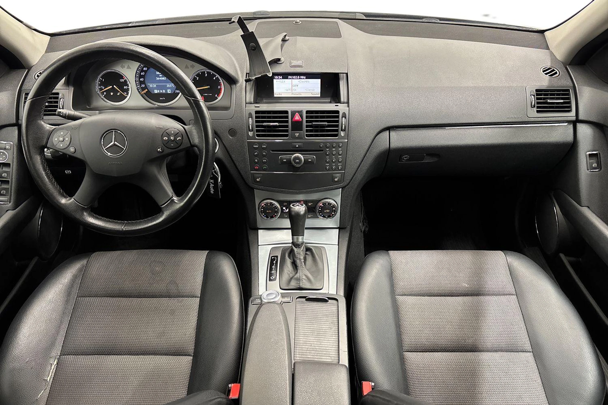 Harmaa Mercedes-Benz C 2008 kuva 9.