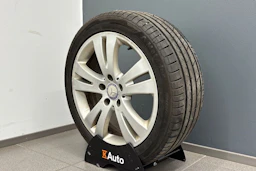 Harmaa Mercedes-Benz C 2008 kuva 13.