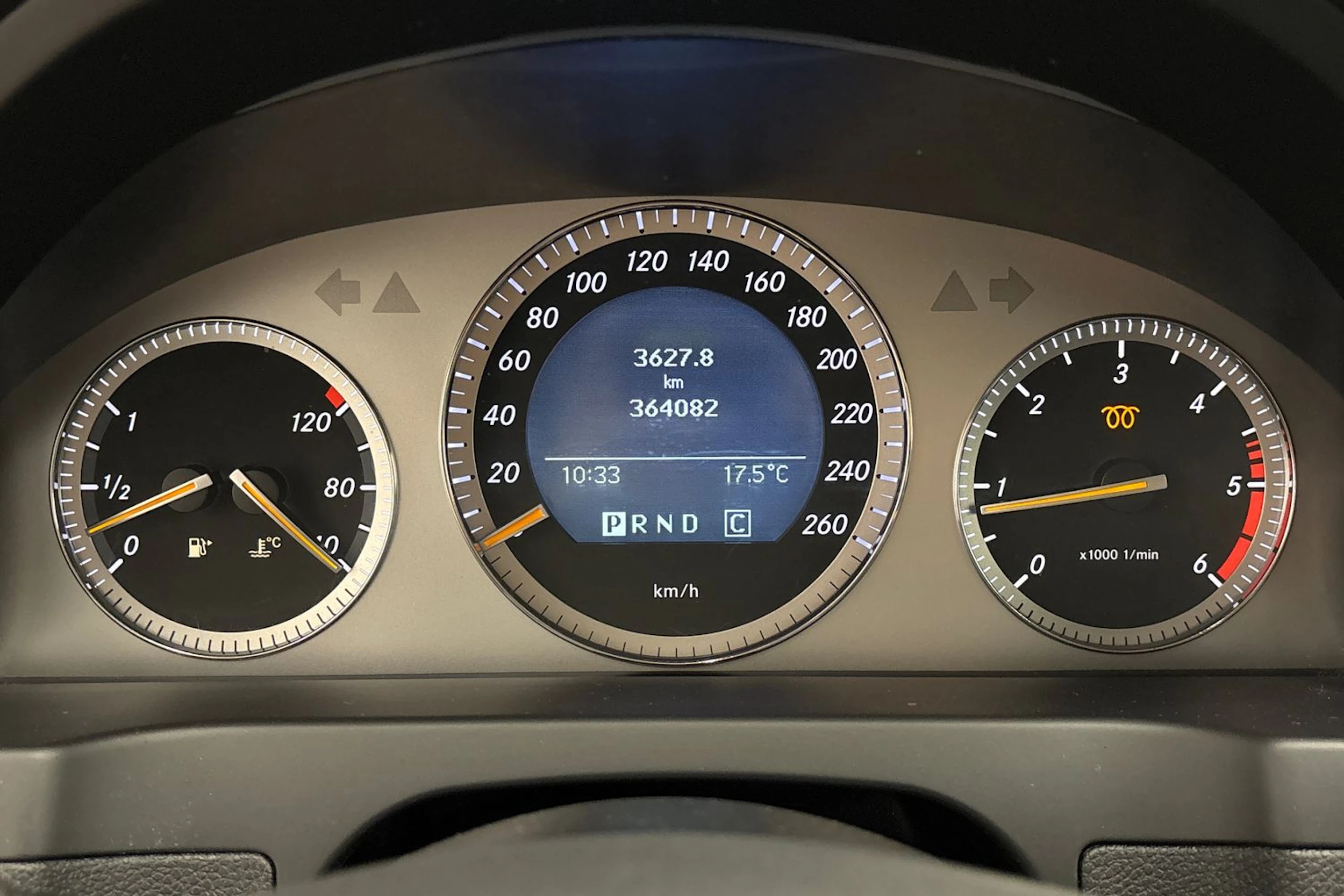 Harmaa Mercedes-Benz C 2008 kuva 20.