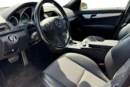 ruskea (beige) Mercedes-Benz C 2009 kuva 3.
