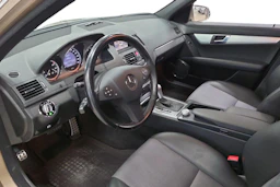 ruskea (beige) Mercedes-Benz C 2009 kuva 6.