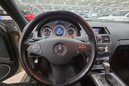 ruskea (beige) Mercedes-Benz C 2009 kuva 11.