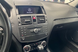 Harmaa Mercedes-Benz C 2009 kuva 21.