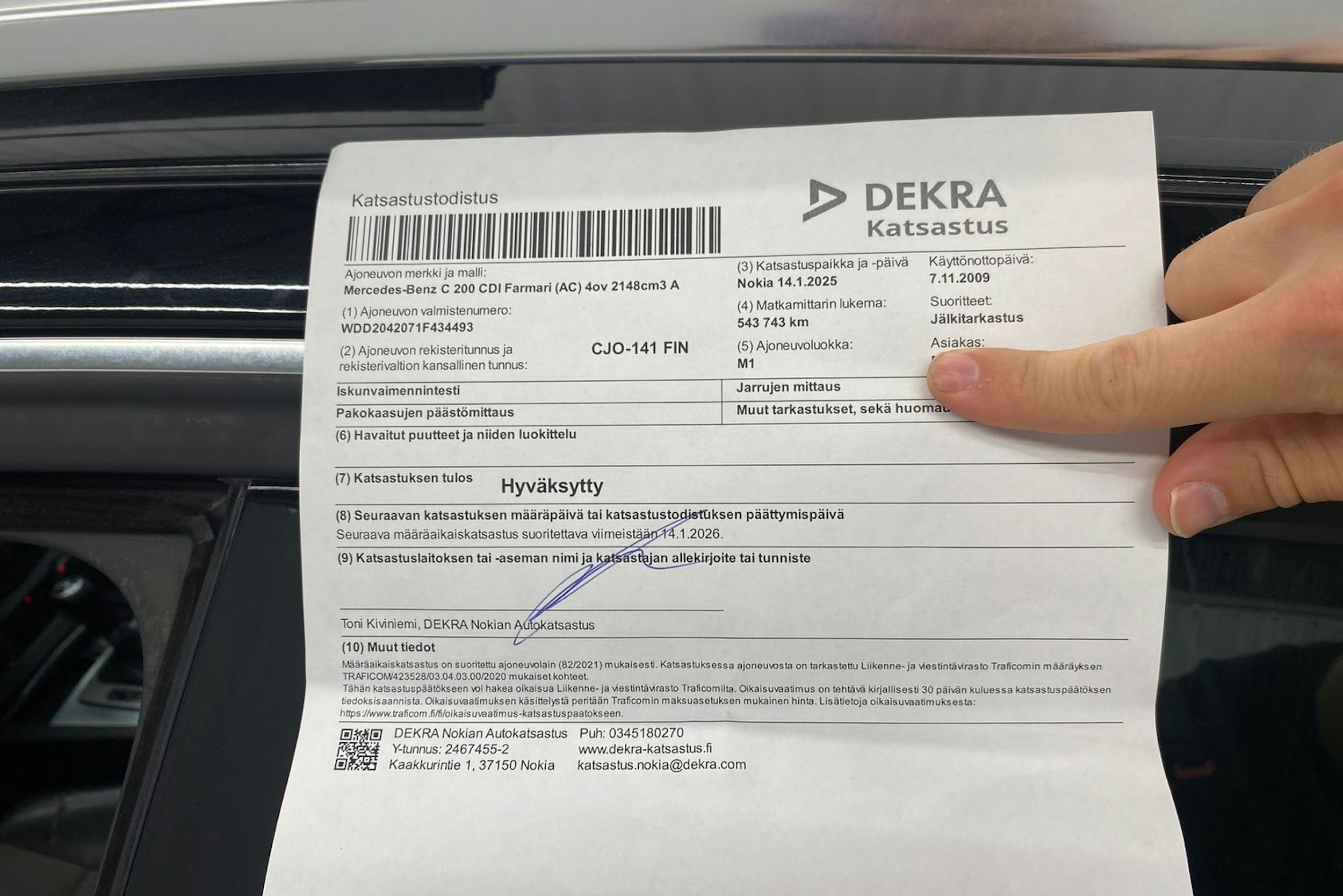 musta Mercedes-Benz C 2010 kuva 21.