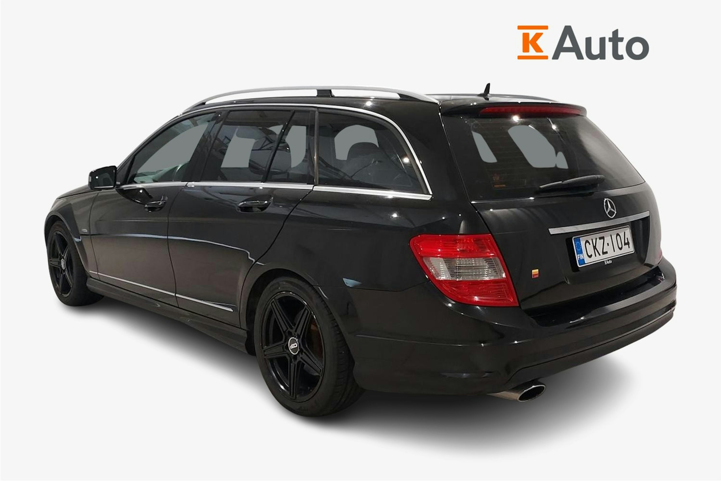 musta Mercedes-Benz C 2010 kuva 2.