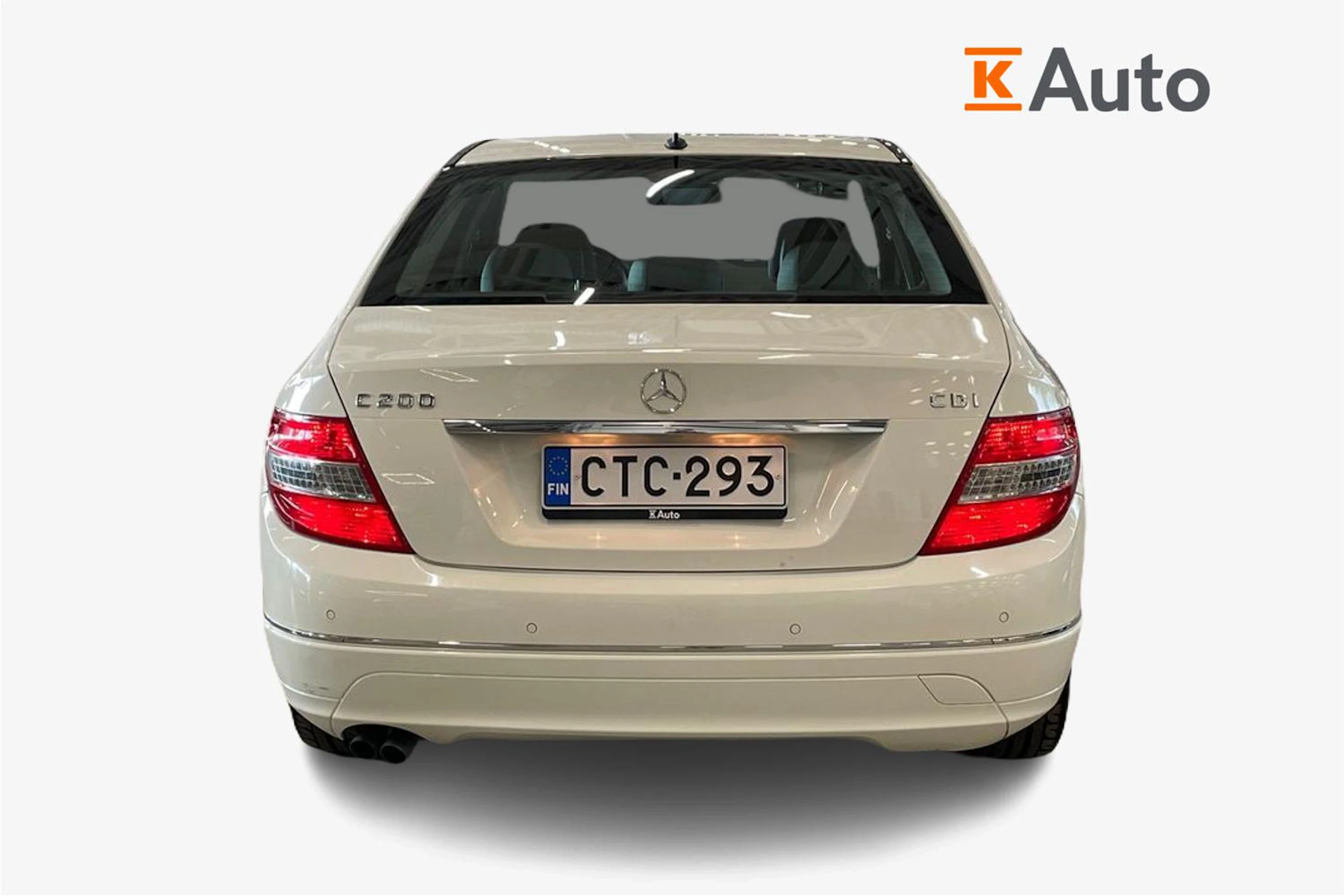 valkoinen Mercedes-Benz C 2010 kuva 3.