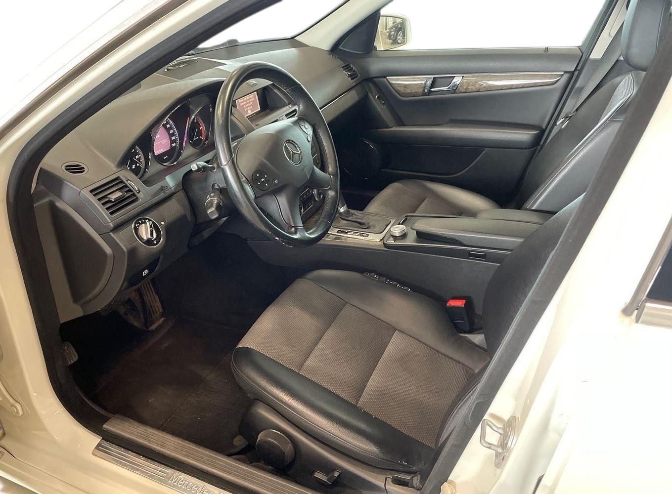 Mercedes-Benz C 2010, kuva 6/26