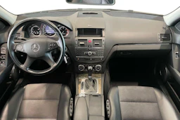 valkoinen Mercedes-Benz C 2010 kuva 7.