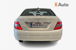 valkoinen Mercedes-Benz C 2010 kuva 3.